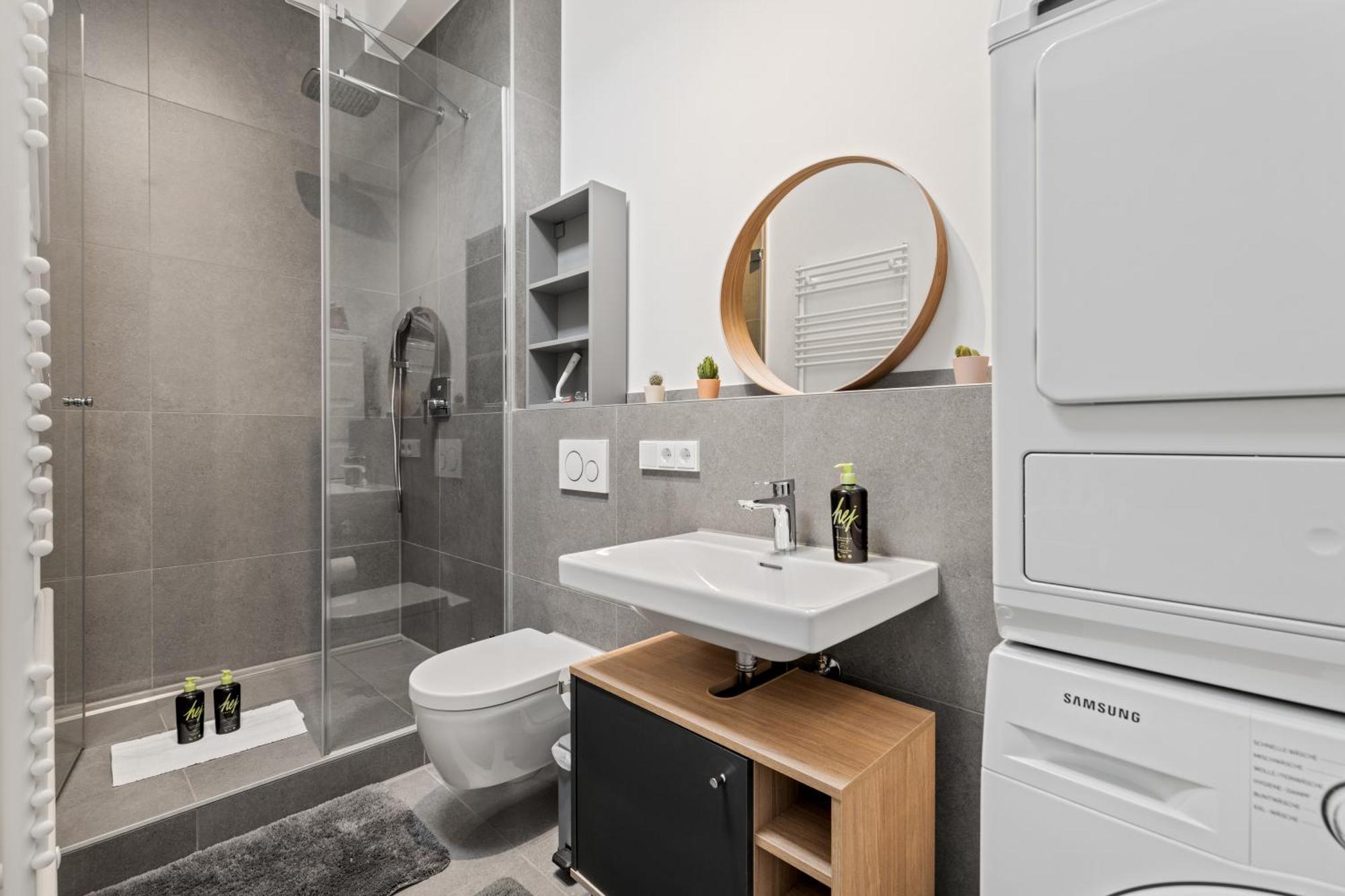 Stylish Tiny City House Аугсбург Екстериор снимка