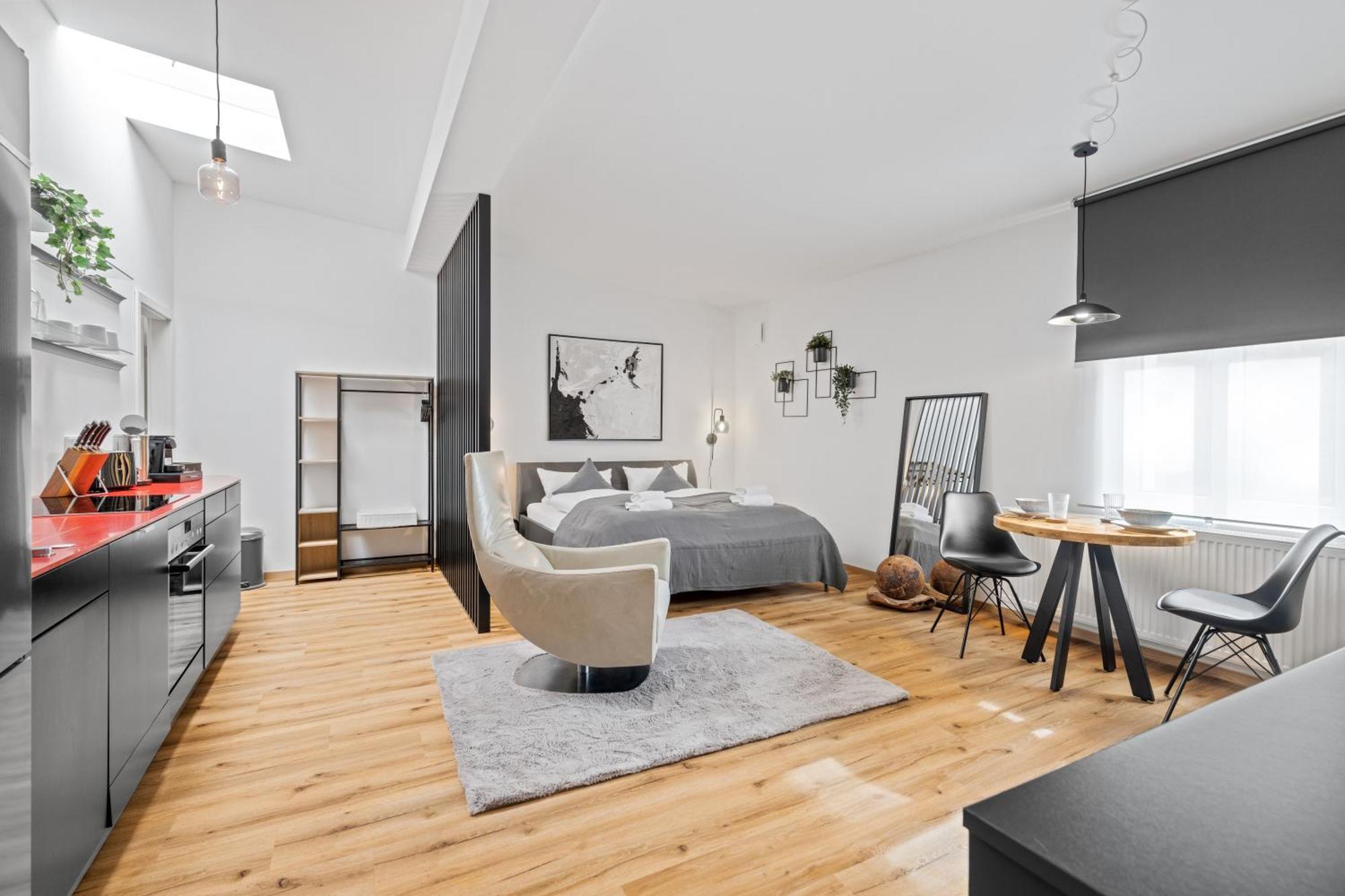 Stylish Tiny City House Аугсбург Екстериор снимка