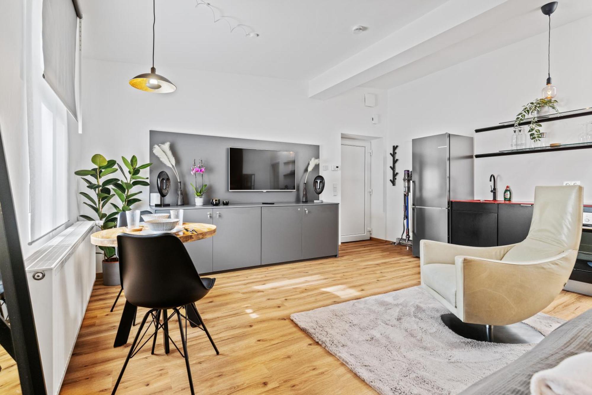 Stylish Tiny City House Аугсбург Екстериор снимка