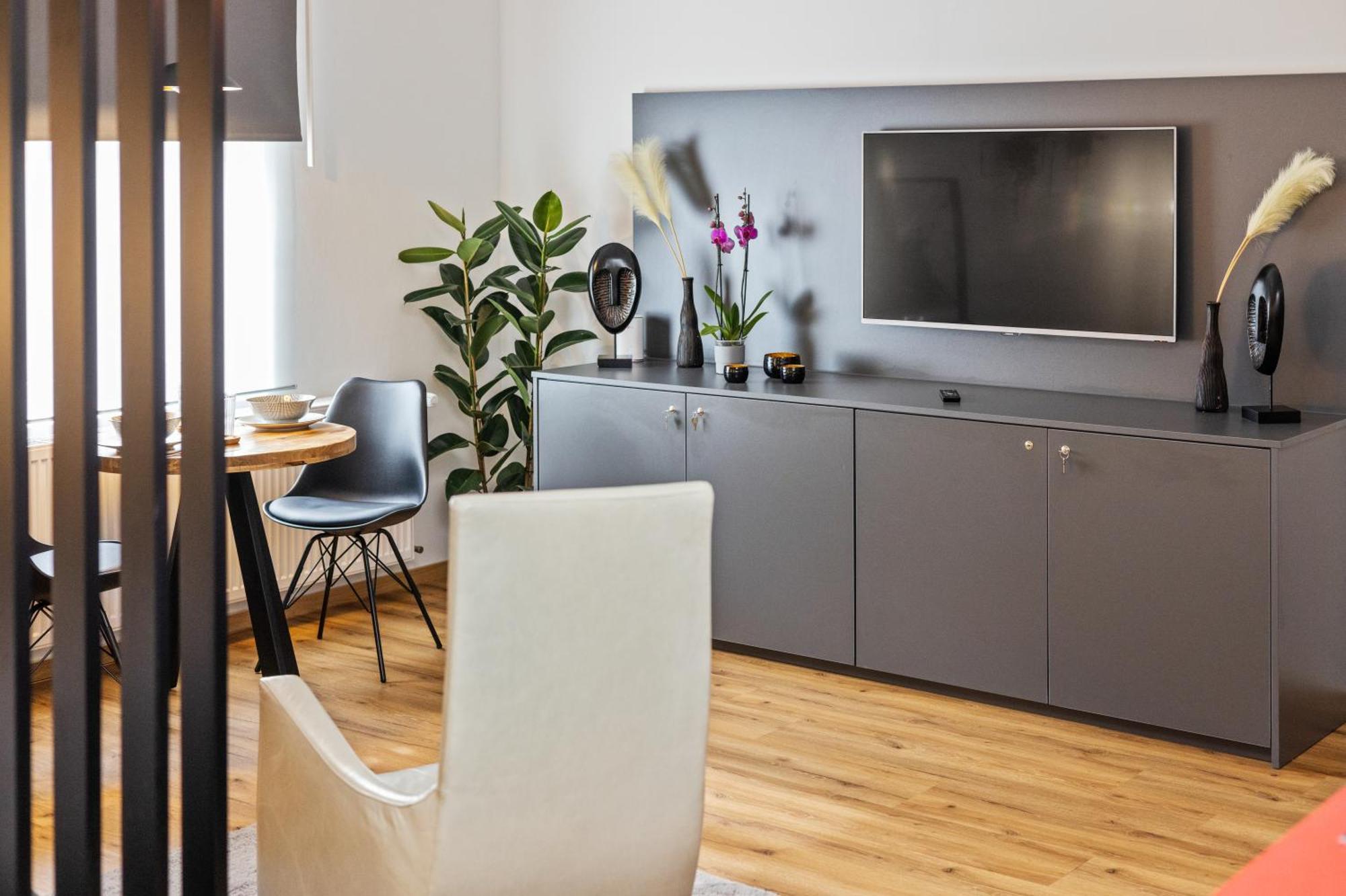 Stylish Tiny City House Аугсбург Екстериор снимка